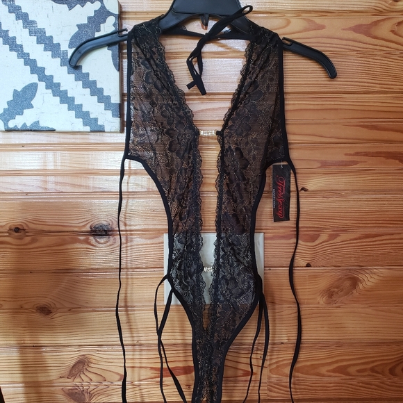 NWT Lace Teddy - Picture 6 of 11